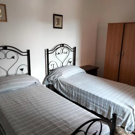 דירה Granny's House *