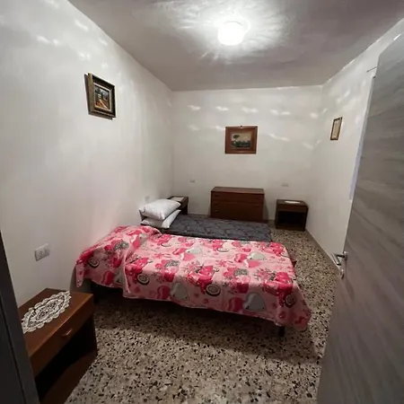 דירה Granny's House פלומינימאג'ורה