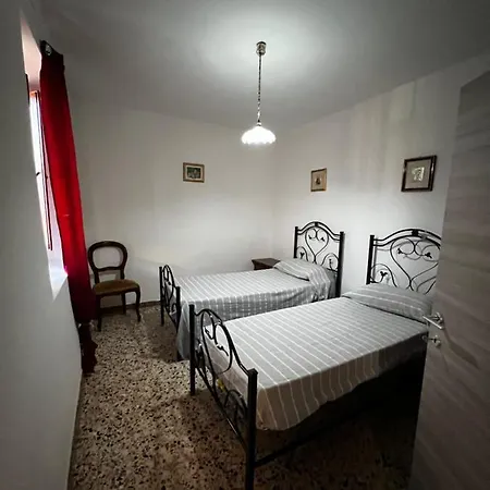 Granny's House פלומינימאג'ורה
